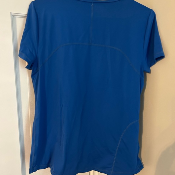 Talbots tee - Picture 4 of 4